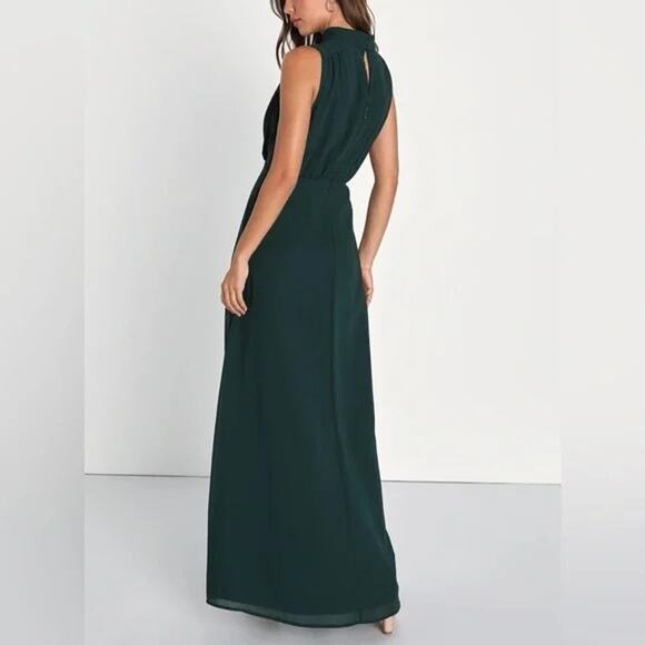 NWT Lulus Chiffon Sleeveless Highneck Key Hole Back Side Slit Maxi Dress M Green - Picture 5 of 16